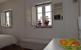 Acolhedor Apartamento Em Alfama